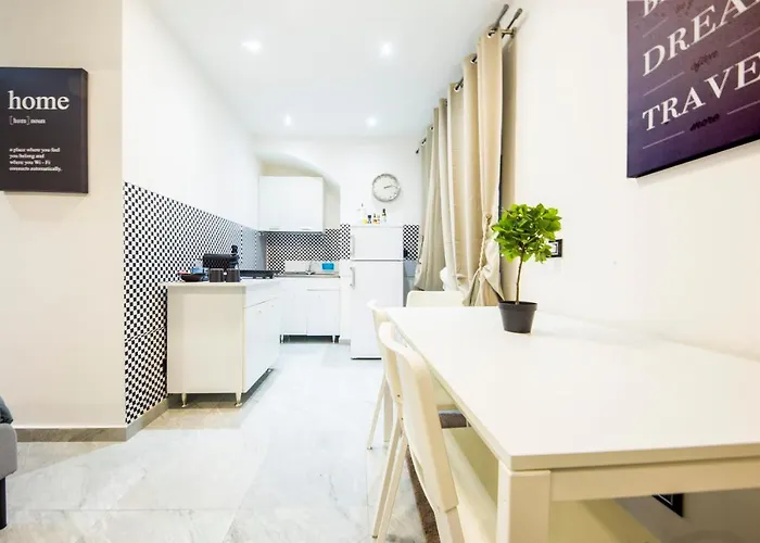 Lägenhet Maccaja House By Holidayhome24 *